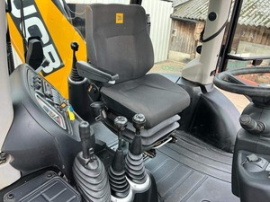 รถตักล้อยาง JCB 3CX รุ่นดั้งเดิม และรถตักหน้าขุดหลัง Perkins Engine - Product Image 5