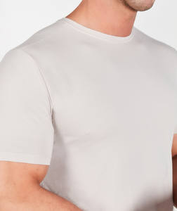 Fabricante de ropa personalizada para hombre, camisetas 100% de algodón con dobladillo curvo con logotipo impreso, venta al por mayor - Product Image 4