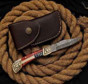 Navaja de Bolsillo Plegable de Acero de Damasco Hecha a Mano, Bandera Estadounidense, Grado Industrial, para Campamento al Aire Libre, Personalizada con Funda - Product Image 4