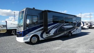 Fleetwood Bounder 35K 2023 usado, listo para vender - Product Image 4