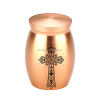 Urna para Mascotas de Aluminio Grabada con Cruz Cristiana, Tapa de Rosca Anticorrosión, Recipiente para Cenizas, Empaquetado en Caja de Regalo, Contenedor Conmemorativo para Venta al por Mayor