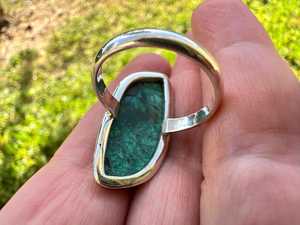 Bague en argent sterling avec pierre précieuse verte malachite fleurie taille 9, bijoux bohèmes pour mariage et fête, unisexe - Product Image 3