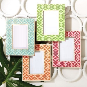 Aaliyan Impex's Unique Resin Picture Frames Collection Custom Innovative Statement Mold High Quality Photo Frames Wholesale - Product Image 1