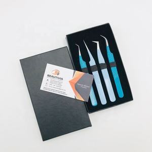 Pinzas para Pestañas con Logotipo Grabado Personalizado Profesional, Acero Inoxidable Sostenible, Agarre Fuerte, Diseño Puntiagudo, Extensiones de Pestañas - Product Image 5