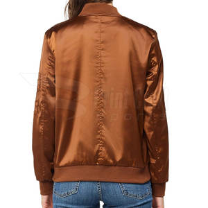 Chaqueta de bombardero para mujer hecha a medida de alta calidad, tela suave, procesamiento con acabado transpirable - Product Image 2