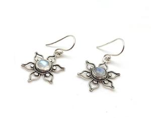 Boucles d'oreilles en pierre de lune bijoux pour femmes bijoux en argent de style bohème en argent sterling 925 boucles d'oreilles faites à la main cadeau pour - Product Image 1