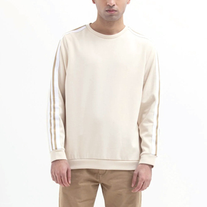 เสื้อสเวตเชิ้ตผู้ชายราคาประหยัดสำหรับใส่ทุกวัน ผ้าฝ้ายเนื้อนุ่ม ขอบแขนเสื้อแบบริบ คอกลม ผลิตโดย Maven Togs - Product Image 1
