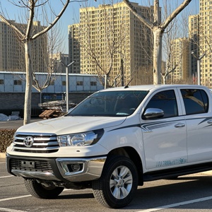 Toyota Hilux 2019 Usada, Diésel, Automática, Volante a la Izquierda, Camioneta con Neumáticos R17, Cámara Trasera, Portaequipajes Metálico, Asientos de Tela - Product Image 6