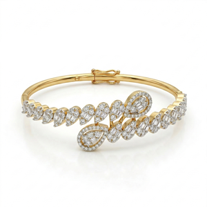 Brazalete de Moda con Diamantes de Moissanita Redondos y Baguette, Elegante Brazalete de Plata de Ley - Product Image 1