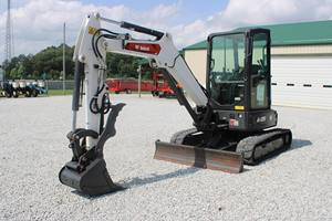 Mini-excavatrice E35R2 2022, 2-90 tonnes, chenille de chantier, moteur Isuzu, moteur Doosan, hydraulique KYB, roulement, haute capacité de creusement - Product Image 5