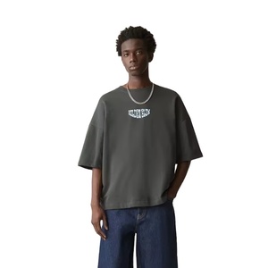 T-shirts pour hommes en coton 100% surdimensionnés rétro de haute qualité avec logo personnalisé imprimé, coupe ample, style streetwear, designs personnalisés, t-shirt à grammage élevé - Product Image 1