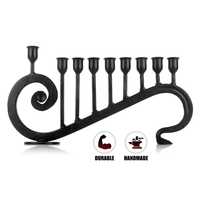 Forgeron fait à la main en fer 9 branches Hanukkah Menorah bougeoir fabriqué en Inde pilier décoratif Antique bougeoir Unique