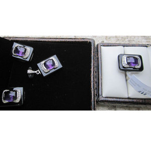 Ensemble de boutons de manchette et pinces à cravate raffinés avec diamants, améthyste et onyx noir - Product Image 1