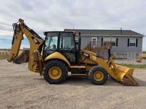 รถตักดิน Caterpillar 424 4WD พร้อมหัวเจาะ แอร์ ระบบเลื่อนด้านข้าง ราคาถูก ขาย - Product Image 4