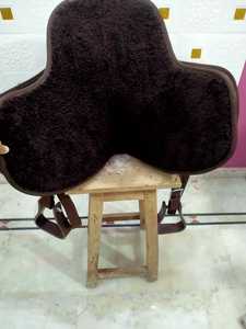 Sillín sin árboles Freemax para montar a caballo, sillín de doma de alta calidad disponible a precio mayorista, exportación desde India - Product Image 2