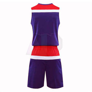 Tenue d'entraînement athlétique, uniforme de basketball conçu pour les séances d'entraînement en salle, les séances d'équipe et les activités sportives - Product Image 3