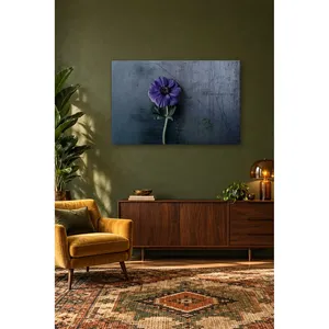 Impression sur toile d'anémone violette Fida sur fond gris rayé - Product Image 3