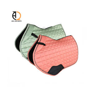 Ensemble de tapis de selle pour chevaux de haute qualité en gros pour l'équitation - Product Image 1