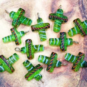 จี้แก้วสลักลายไม้กางเขนหลากสีสำหรับนักออกแบบเครื่องประดับลูกปัดแก้วแก้วคริสตัลโคมไฟ - Product Image 4