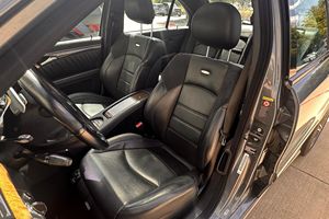 รถยนต์มือสอง ปี 2007 เมอร์เซเดส-เบนซ์ E63 AMG ซีดาน พวงมาลัยซ้าย/ขวา - Product Image 3