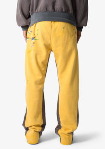 Venta caliente Joggers pantalones acampanados de pierna ancha para hombre Pantalones de chándal lavados apilados holgados pantalones bordados desgastados pantalones para hombres - Product Image 5