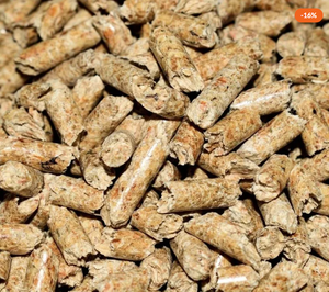 Briquettes de bois de haute qualité, sacs de 15 kg, 6 mm 8 mm, combustible biomasse en bois dur, chauffage industriel et domestique, écologique, faible teneur en cendres, humidité 0%, en vrac - Product Image 1