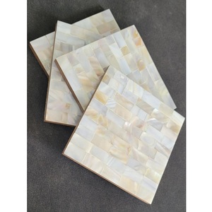 Sous-verres de vadrouille artistiques faits à la main avec finition polie conçus pour protéger les surfaces en bois et ajouter une touche décorative à la maison - Product Image 1