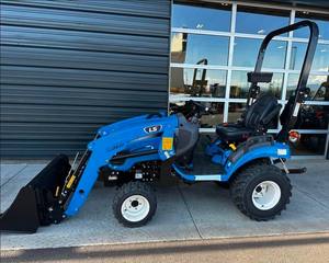 Tracteur tondeuse d'occasion 2020 LS 20 CV pour moteur diesel, transmission 4x4, accessoires, utilitaire compact de qualité industrielle - Product Image 1
