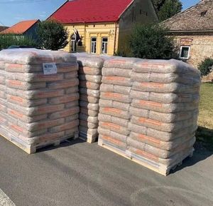 Pellets de Madera Absorbentes Naturales Sin Grumos - Product Image 1