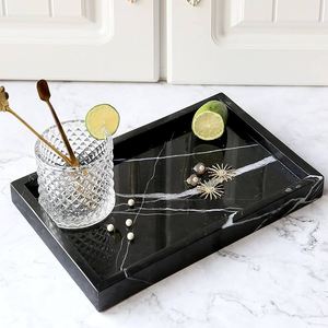 Plateau de service en marbre de haute qualité, finition dorée, vente en gros, nouveau design, fait main, poignée en métal, écologique, design américain - Product Image 2