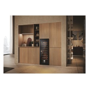 Cantinetta 58 bouteilles SERIE 3 HWS58GGH1 Wine Bank 50 Noir classe G (47,5x45,6x128cm) - Product Image 6