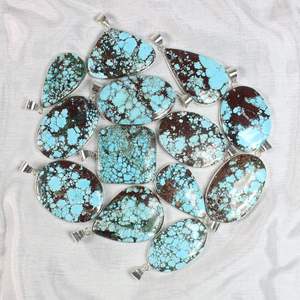 Magnésite naturelle Turquoise pierre précieuse de haute qualité solide 925 pendentif en argent Sterling pour les femmes bijoux en gros faits à la main - Product Image 2