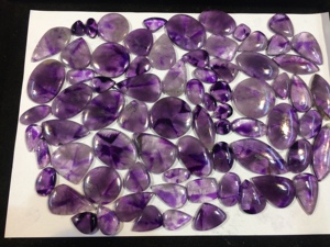 Cabujón de amatista del mejor grado Cabujón de piedras preciosas sueltas de amatista de alta calidad - Product Image 3