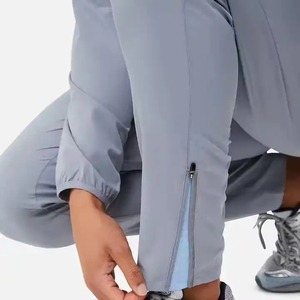 Veste coupe-vent softshell d'hiver pour homme avec capuche, col montant, vêtements de sport de plein air pour l'entraînement, le jogging et la randonnée avec OEM - Product Image 5