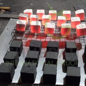 Haute Qualité Naturel Coquille De Noix De Coco Narguilé Charbon De Bois Shisha BBQ Briquette Meilleure Qualité en Vente - Product Image 1