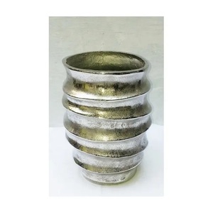 Pot de fleurs en aluminium nickelé, plaqué or, finition brillante, moderne, luxueux, écologique, léger, pour la maison, mariage, décoration - Product Image 3