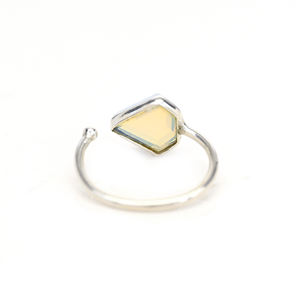 แหวนโอปอไลต์วินเทจสีขาวธรรมชาติคุณภาพสูงสำหรับสตรีแหวน925สเตอร์ลิงเงินขนาด10x10มม. ประดับเพชร - Product Image 3