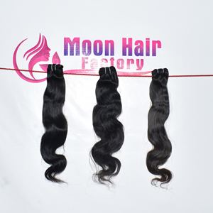 Extensions de cheveux humains 100% fabriquées en Inde, aspect naturel, couleur noire, ondulées, qualité supérieure, fournisseurs de premier choix pour l'exportation. - Product Image 6