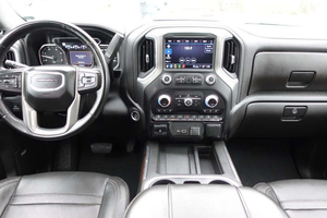 GMC Sierra 2500 H D 2023 para Cabina Doble, Turbo, Tracción en las Cuatro Ruedas, Volante a la Izquierda, Autonomía de 501-600 km, Motor de 100-150 kW, Bajo Kilometraje, Envío Inmediato - Product Image 4