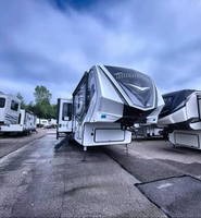 Offre spéciale SA – Grand Design Momentum 395MS d'occasion en excellent état