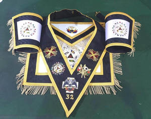 Col de Régalia Maçonnique Vintage de Qualité Supérieure, Design Personnalisé, en Tissu Velours Écologique, Brodé pour Maître Maçon - Product Image 3