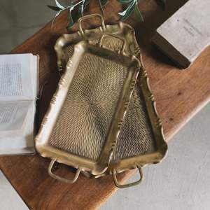 Plateau de service moderne en laiton de qualité supérieure pour une présentation élégante des aliments dans les maisons traditionnelles, les salles à manger de luxe et les événements de mariage - Product Image 6