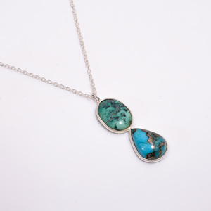 Vente en gros de chaînes fines en argent sterling 925 de luxe Collier pour femmes au design classique avec pierres précieuses turquoise cuivrées faites à la main - Product Image 2