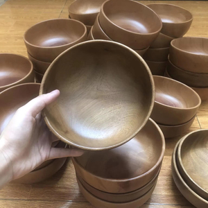 Ensemble cuillère et bol en bois du Vietnam, vaisselle naturelle faite à la main pour les acheteurs respectueux de l'environnement - Product Image 1