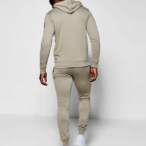 Conjunto Deportivo Beige Desgastado para Hombre, Sudadera con Capucha y Cremallera y Pantalones Jogger, Ropa Urbana Rasgada, Ropa Deportiva Personalizada de Invierno, Venta al por Mayor de Fábrica - Product Image 4