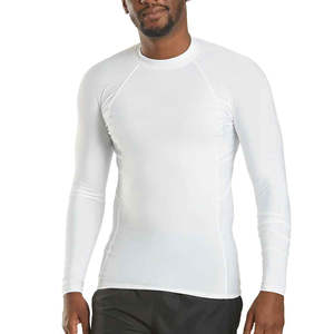 Rashguard de compression MMA pour l'entraînement au grappling, coutures extensibles dans les quatre sens, tissu respirant et évacuant l'humidité, 100% polyester - Product Image 1