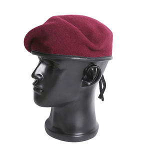 หมวกเบเร่ต์ขนสัตว์แฟชั่นที่มีตัวเลือกส่วนบุคคลที่สมบูรณ์แบบสำหรับพิธีชุมนุมกลางแจ้งและสวมใส่มืออาชีพ - Product Image 4