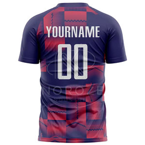 Maillot de football à manches courtes léger au design unique personnalisé Haute qualité Respirant 100% polyester Fabriqué au Pakistan - Product Image 3