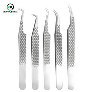 Pinzas para Pestañas Rectas para Profesionales de Salón, Pinzas Ligeras para un Uso Cómodo - Product Image 1