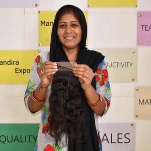 Extensiones de cabello humano de templo indio ondulado 4*4 rizado de onda larga de Color negro vendedor de cabello virgen Natural crudo 100% - Product Image 5